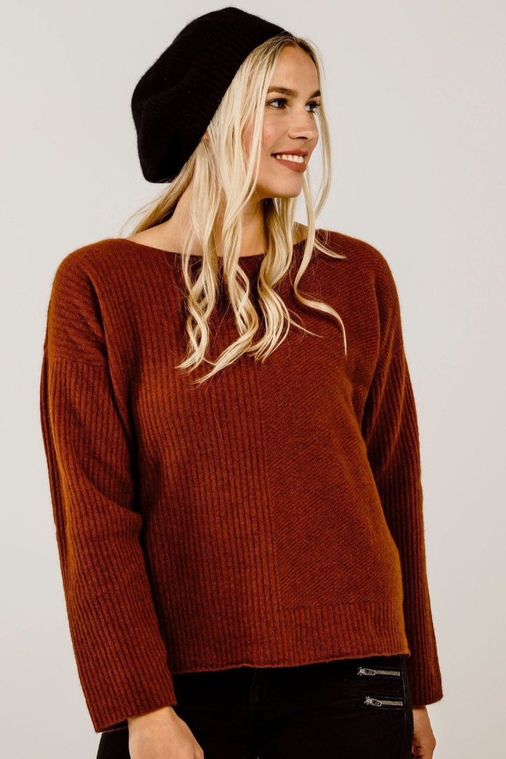 Classic black Merinosilk Beret Hat - Kapeka NZ