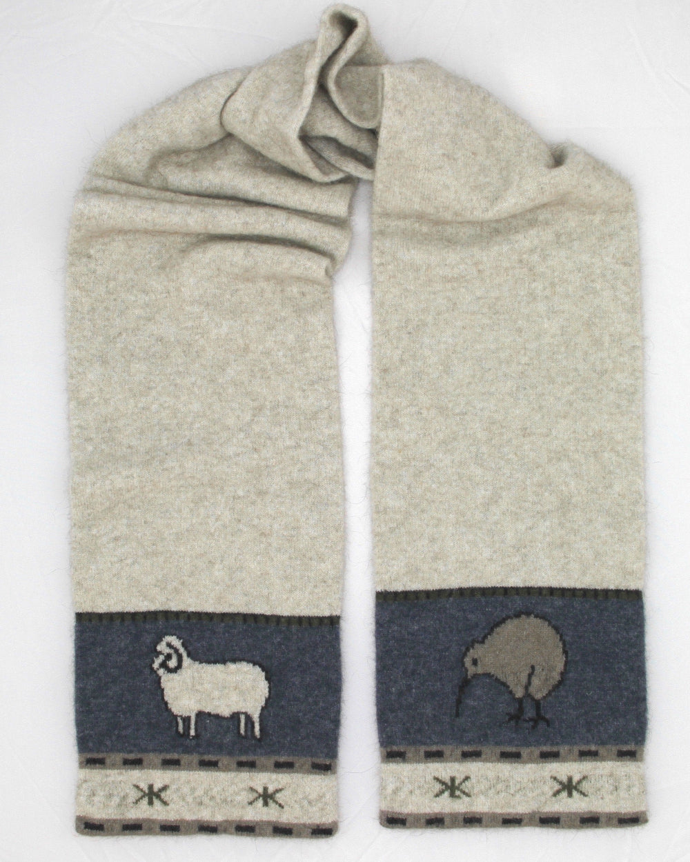 Merinosilk Kiwi & Sheep Scarf - Kapeka